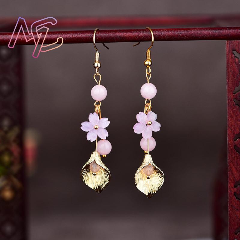 Pink Natural Jade Flower Earri - огляд і ціна Earrings