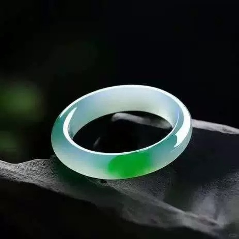 Myanmar jadeite bracelet, ice- - огляд і ціна Bracelets