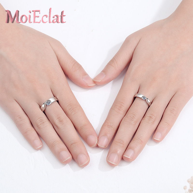 Sparkling Platinum Pt950 Lover - огляд і ціна Moissanite Engagement Ring 1 Carat